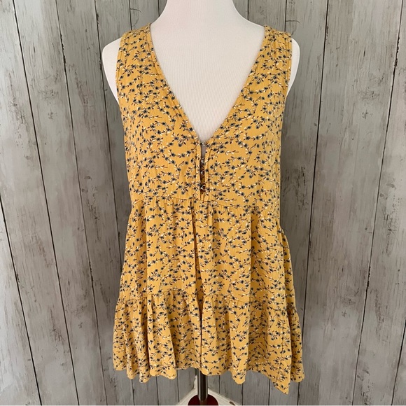 American Eagle Sleeveless Blouse M4 - Picture 1 of 5